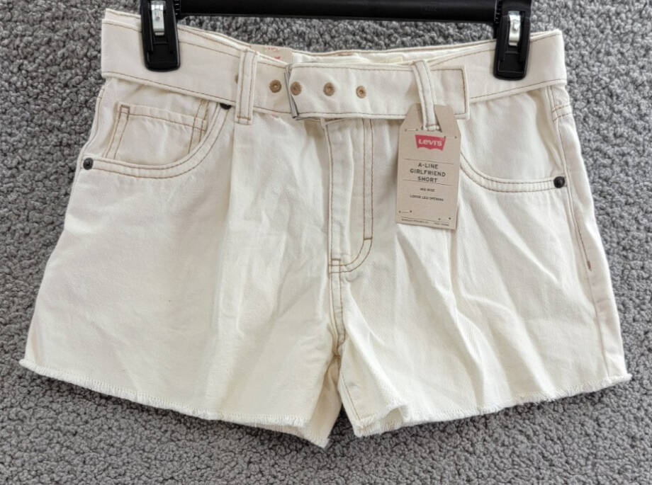 Levi's Belted 5-Pocket Design Shorts Girls' 16 Off White Cut-Off Hem Zip Closure