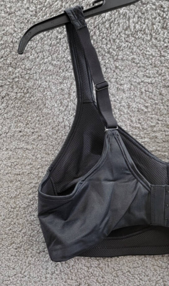 Playtex 18 Hour® Bounce Control Convertible Wirefree Bra Women's 38DD Black