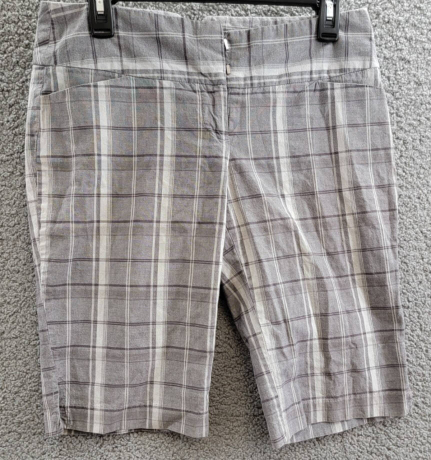 GUESS JEANS Plaid Pattern Shorts Men's 29 Gray Zip Fly W/ Hook & Bar Closure