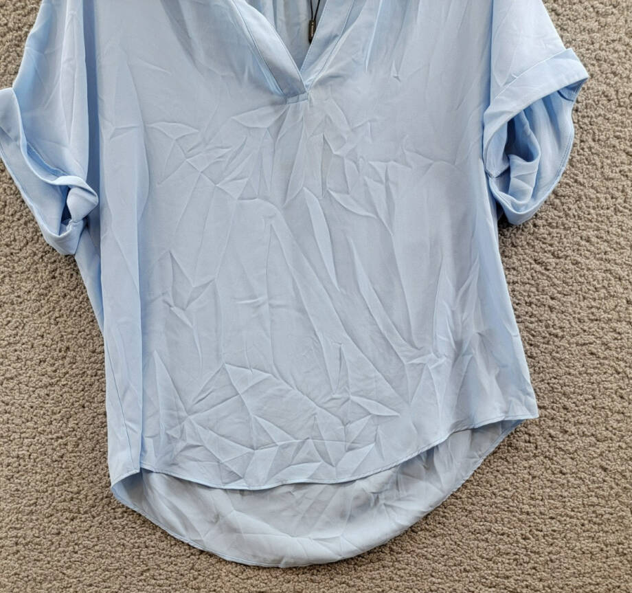 T Tahari Split-Neck Rolled-Cuff Top Women's M Water Garden Blue Short Sleeve
