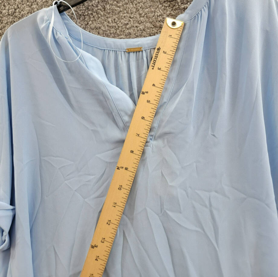 T Tahari Split-Neck Rolled-Cuff Top Women's M Water Garden Blue Short Sleeve