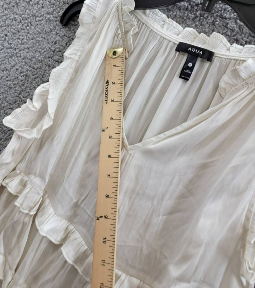 AQUA Satin Ruffled Tank Top Women's M Ivory Solid V-Neck Sleeveless Pullover