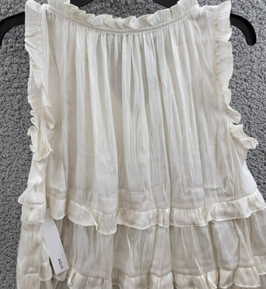 AQUA Satin Ruffled Tank Top Women's M Ivory Solid V-Neck Sleeveless Pullover