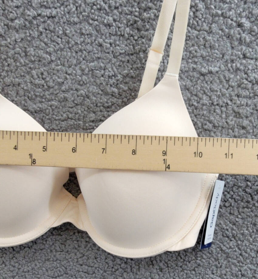 GAP GapBody Everyday Essentials T-Shirt Bra Womens 32D Pale Warm Pink Hook & Eye