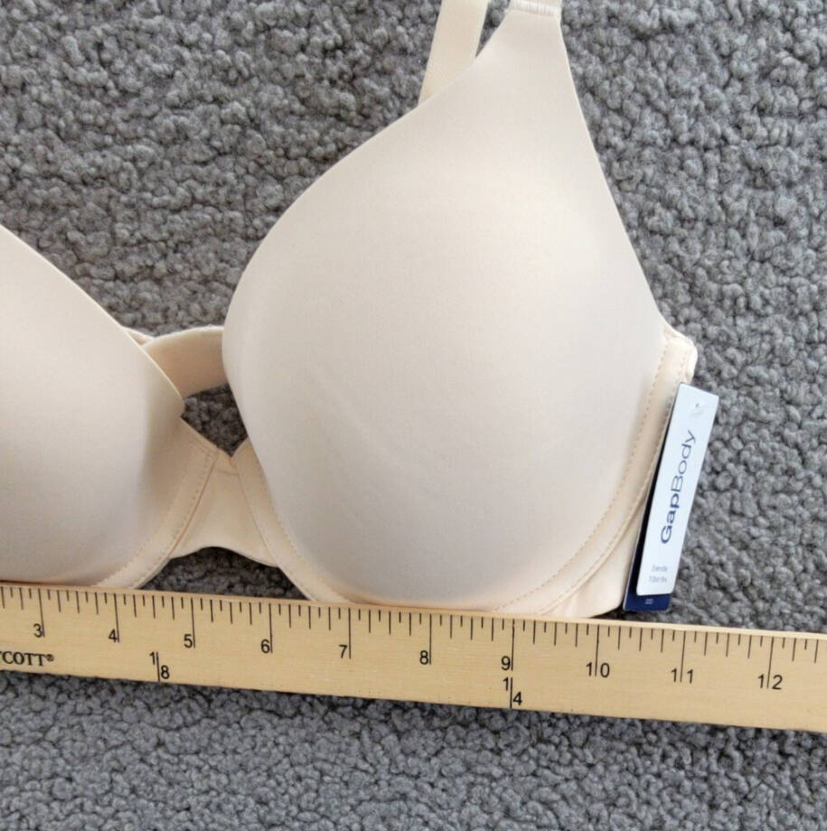 GAP GapBody Everyday Essentials T-Shirt Bra Womens 32D Pale Warm Pink Hook & Eye
