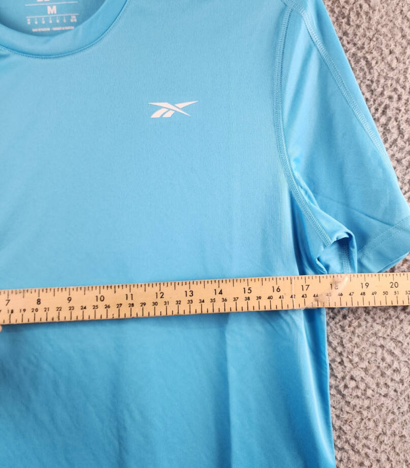 Reebok Left Chest Logo Crewneck Training Tech T-Shirt Men's M Bold Cyan S/S~