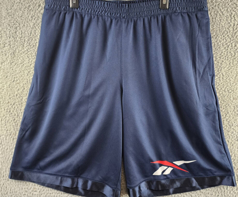 Reebok Regular-Fit Logo-Print Mesh Basketball Shorts Men's 2XL Navy Solid PullOn
