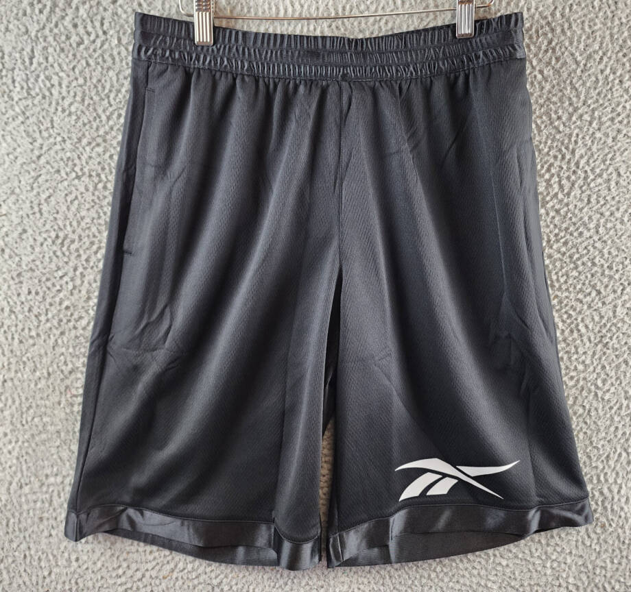 Reebok Regular-Fit Logo-Print Mesh Basketball Shorts Men's Medium Black