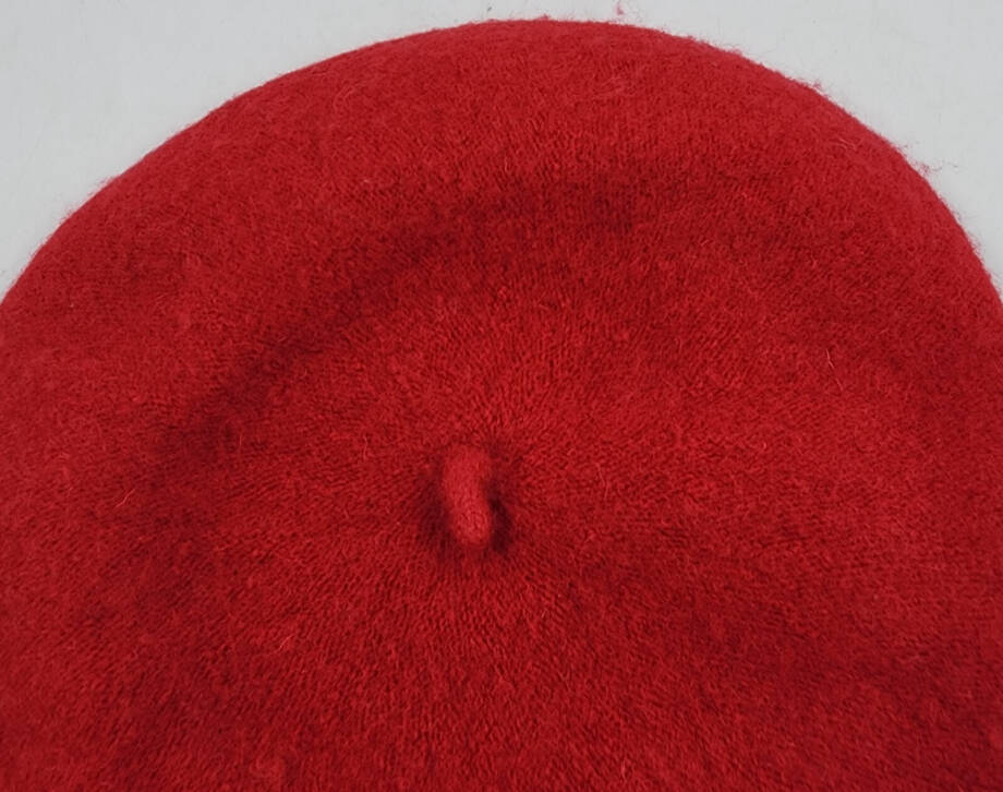 On 34th Wool Blend Solid Beret Women's One Size Red Center Stalk Elastic Band~