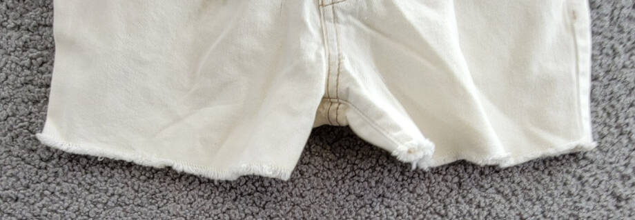 Levi's Belted A-Line Girlfriend Short Girls 10 Beige Cut Off Denim 5 Pockets