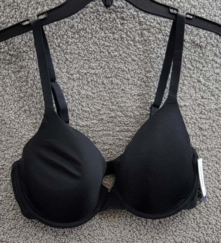 GAP GapBody Everyday Essentials T-Shirt Bra Women's 36D Black back Hook Closure