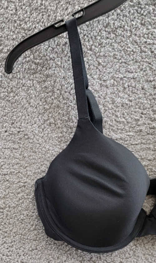 GAP GapBody Everyday Essentials T-Shirt Bra Women's 36D Black back Hook Closure