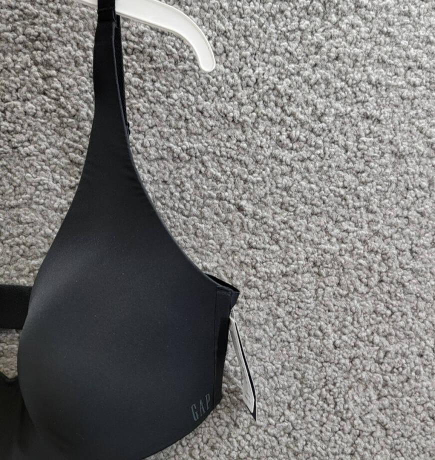 GAP GapBody Everyday Essentials Wireless Bra Women's 34B Black Hook & Eye Back