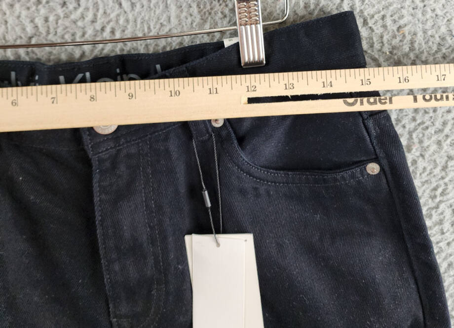 Calvin Klein Loose Fit Denim Shorts Boys 18 Black Belt Loops Button Zip Closure~
