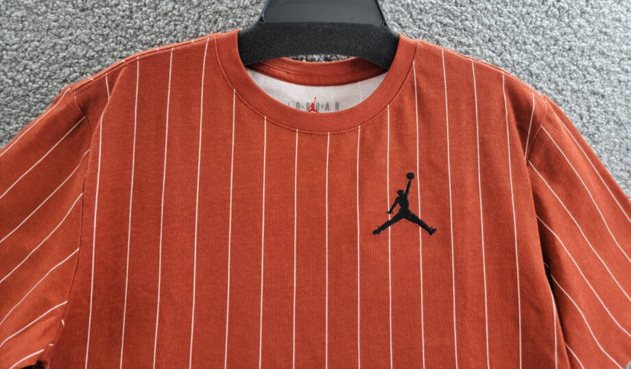 JORDAN MVP Pinstripe Graphic Tee Boys' L Dune Red Crewneck Short Sleeves W/ Logo