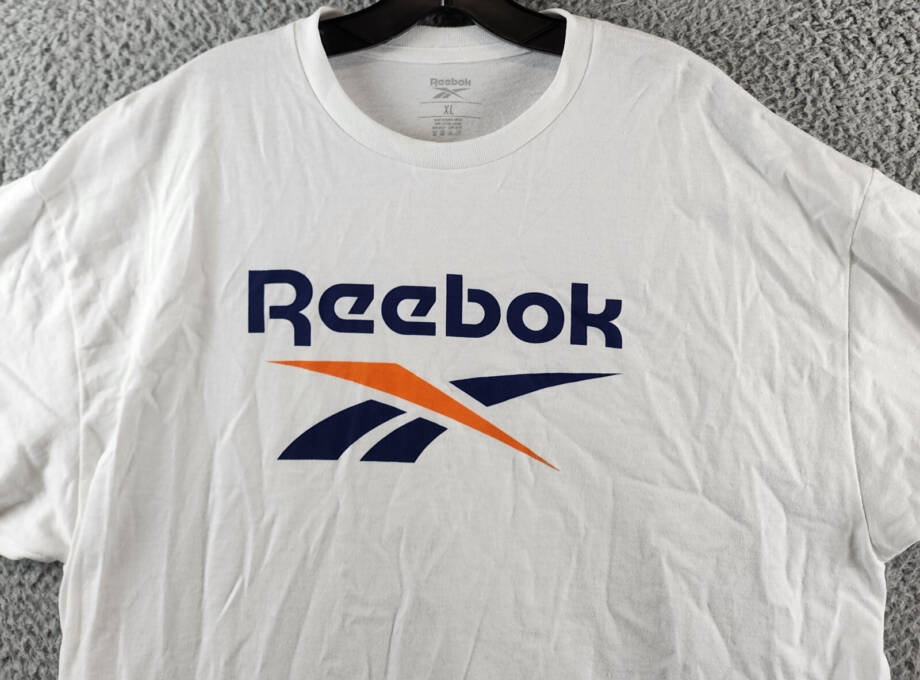Reebok Spinster Classic Logo Graphic T-Shirt Mens XL White Crewneck Short Sleeve