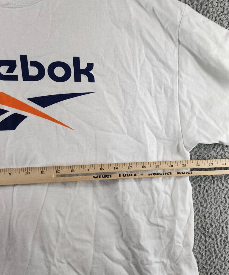 Reebok Spinster Classic Logo Graphic T-Shirt Mens XL White Crewneck Short Sleeve