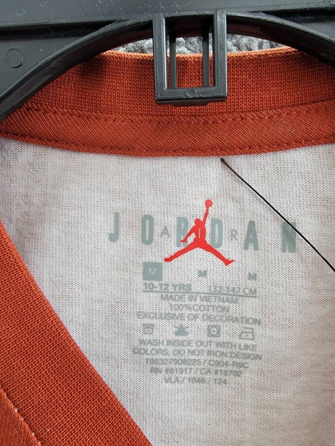 JORDAN Air Jordan MVP Pinstripe Graphic Tee Boys' M Dune Red Crewneck Pullover