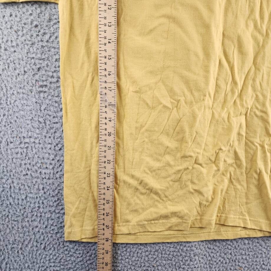 Columbia Heaven Explore Outdoors Graphic T-Shirt Men's S Mustard Crewneck S/S