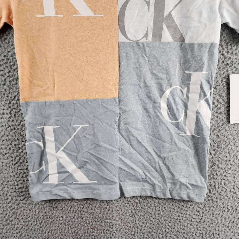 Calvin Klein Block Party Short-Sleeve Graphic T-Shirt Big Boys M 10/12 Quarry