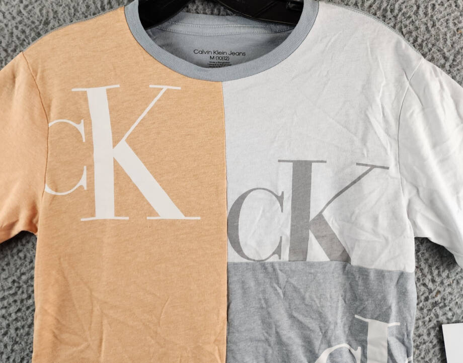 Calvin Klein Block Party Short-Sleeve Graphic T-Shirt Big Boys M 10/12 Quarry