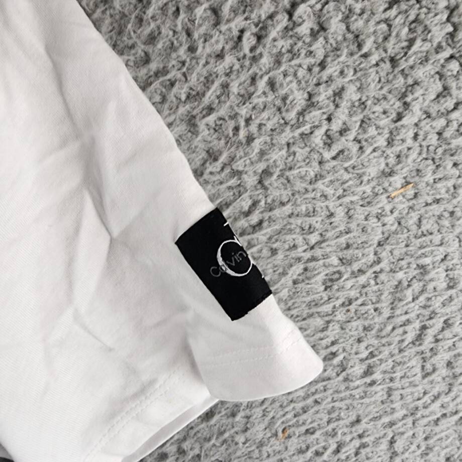 Calvin Klein Block Party Short-Sleeve Graphic T-Shirt Big Boys M 10/12 Quarry
