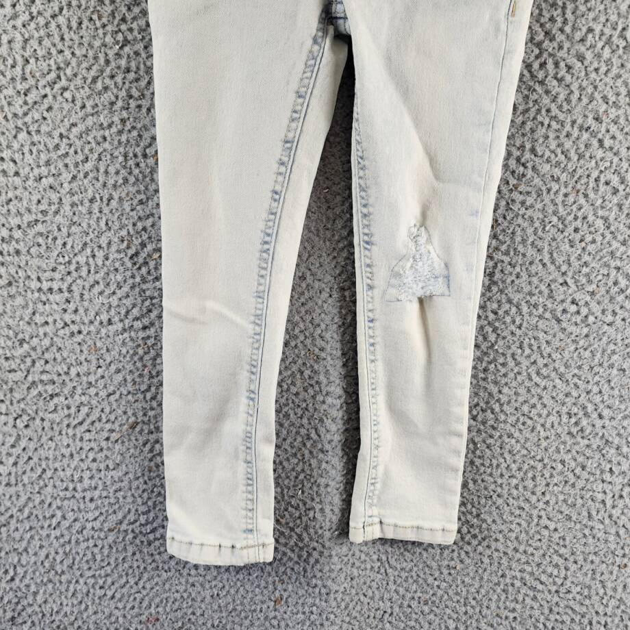 Cotton On Slim Fit Jeans Little Boys 4 Bells Light Blue Zip Fly Button Closure