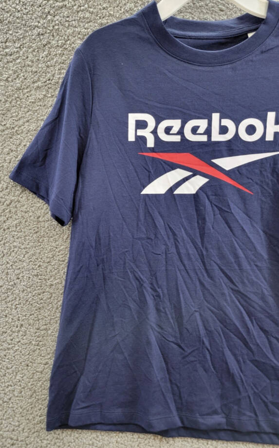 Reebok Short Sleeve Logo Graphic T-Shirt Women's S Vector Navy Crew Neck