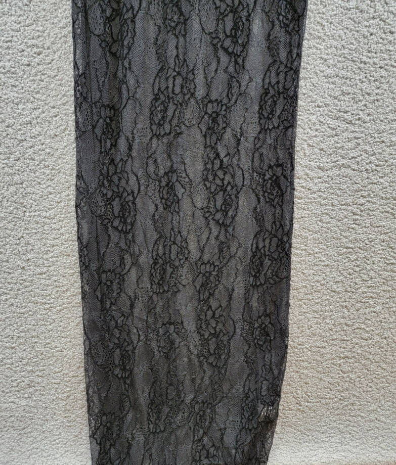 Good American Long Sleeve Lace Gown Womens S Black Semi Sheer Mock Neck Pullover