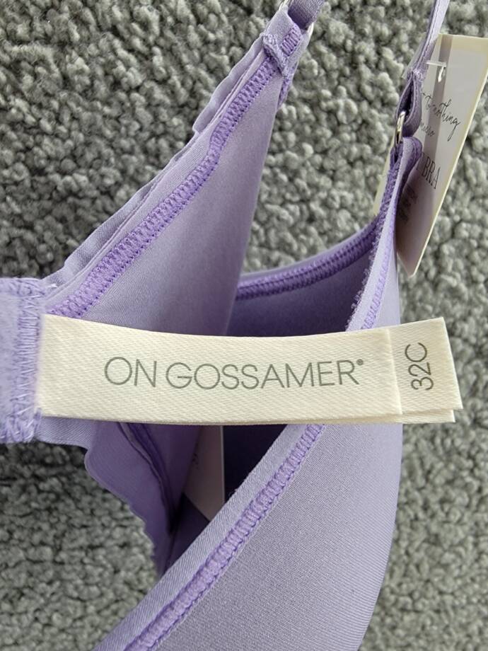 On Gossamer Next to Nothing Micro T-Shirt Underwire Bra Women's 32C Daybreak