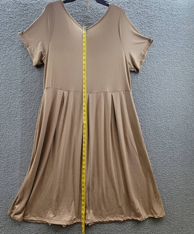 24seven Comfort Apparel Plus Short Sleeve Midi Dress w/ Pockets Women's 2X Taupe