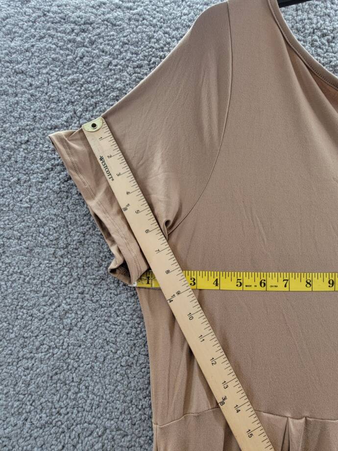24seven Comfort Apparel Plus Short Sleeve Midi Dress w/ Pockets Women's 2X Taupe