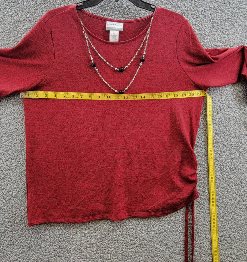 Alfred Dunner Petite Runway Ready Melange Crewneck Top w/ Necklace Womens PM Red