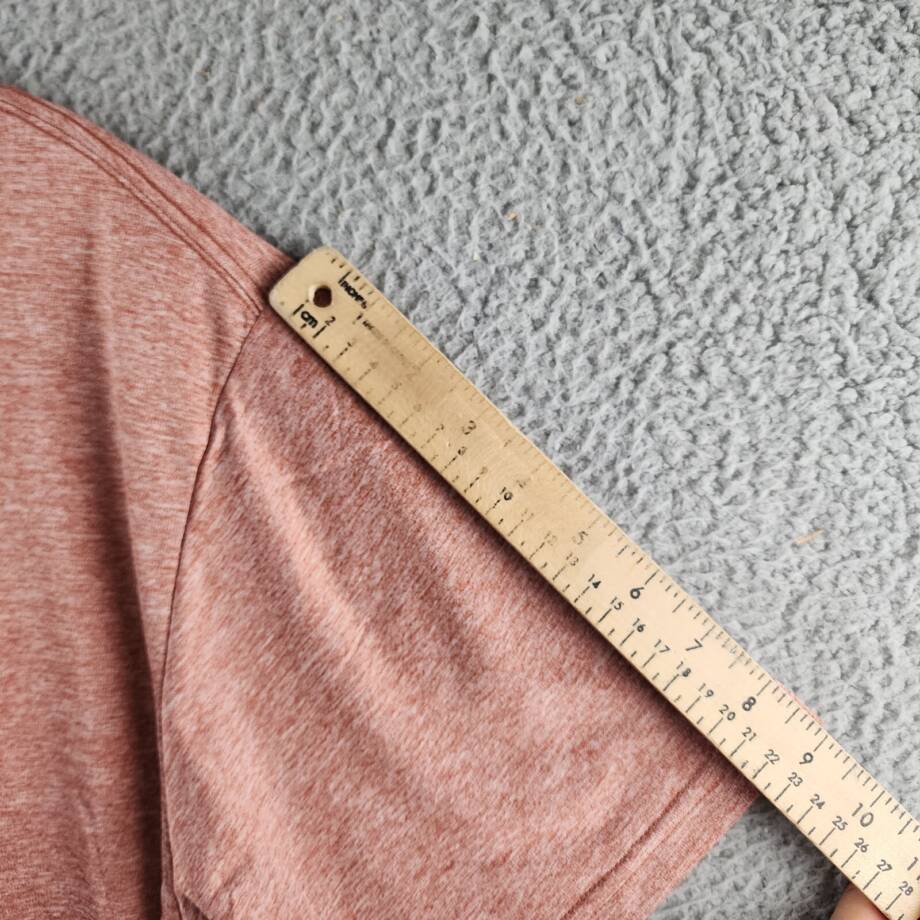 Columbia Hike Moisture-Wicking Crew Neck T-Shirt Men's L Clay Red Heather S/S