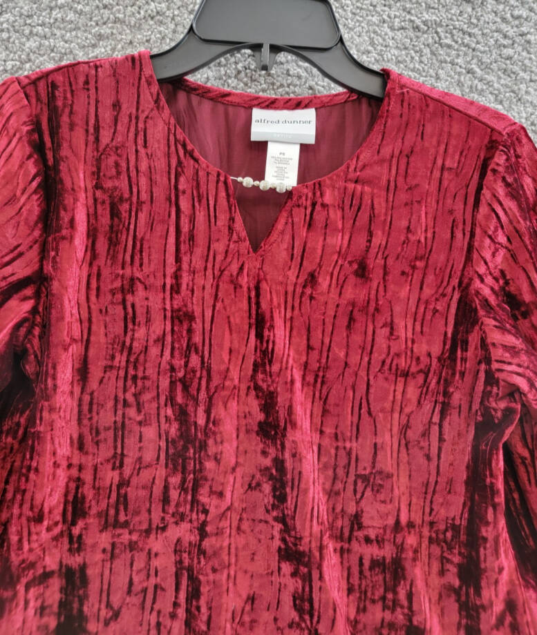 Alfred Dunner Petite Runway Ready Crushed Velvet Beaded Top Women's PS Red