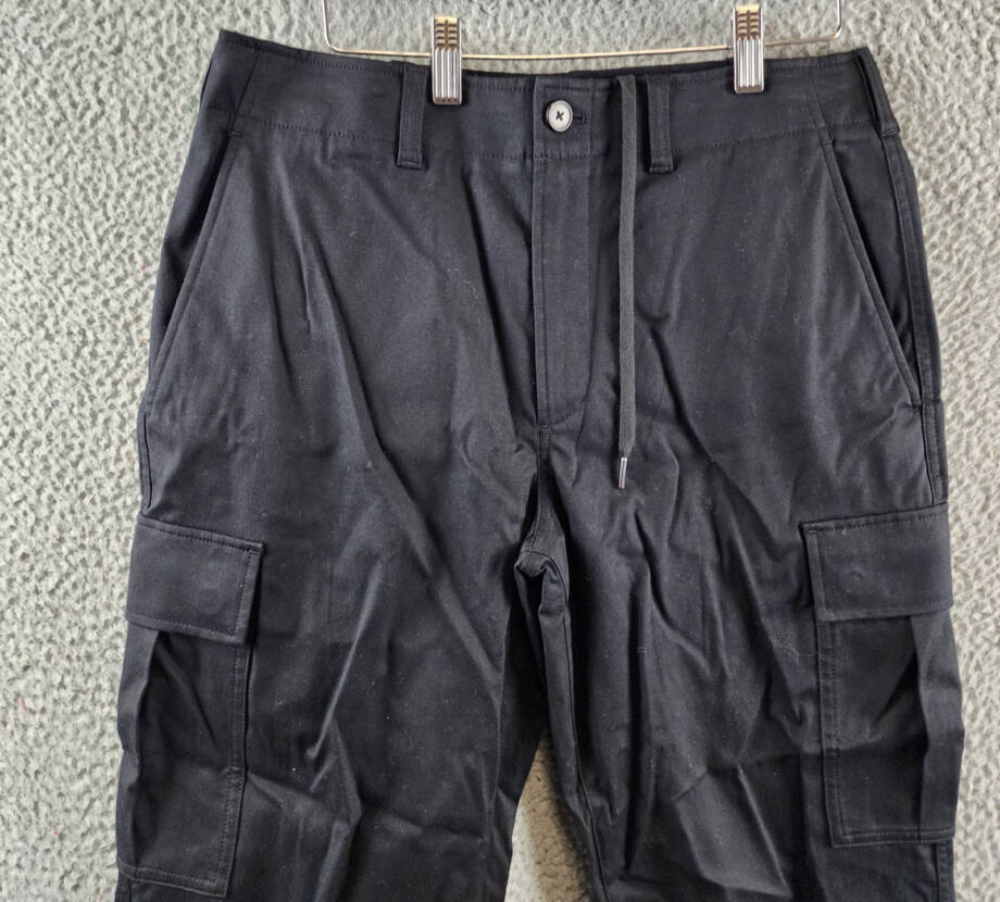 Theory Straight Twill Cargo Pants Men's 31 Black Zip Fly With Button Closure