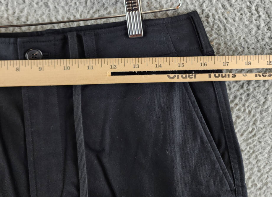 Theory Straight Twill Cargo Pants Men's 31 Black Zip Fly With Button Closure