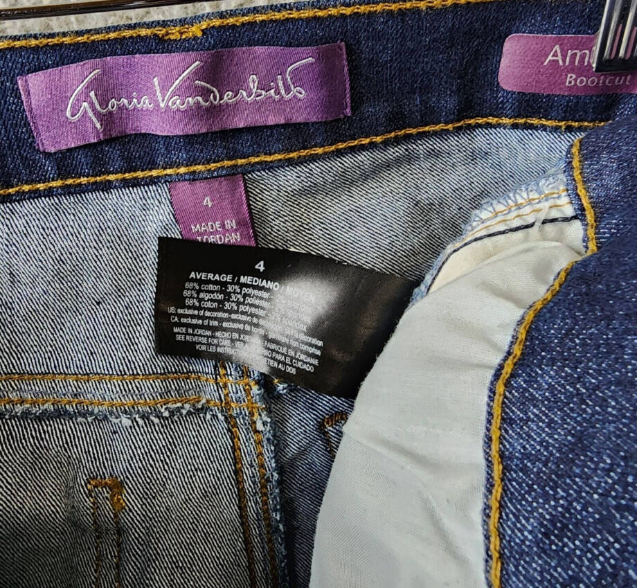 Gloria Vanderbilt Amanda Bootcut Jeans Women's 4 Castlewood Button Front Closure