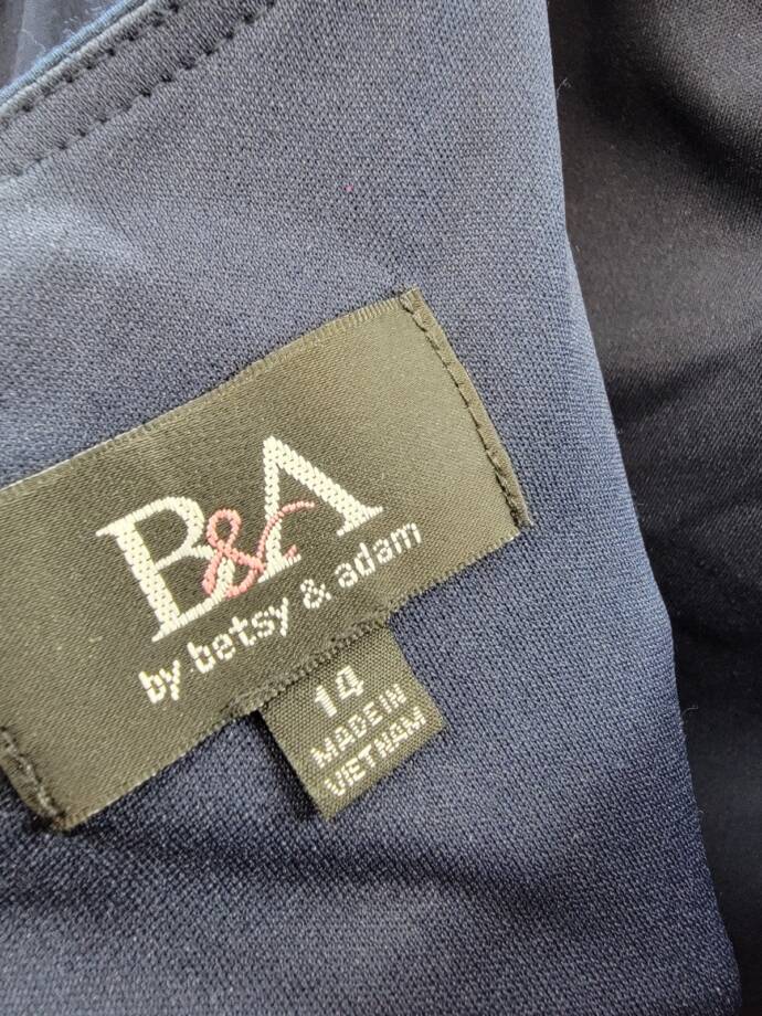 B&A By Betsy & Adam Lace-Sleeve Square-Neck Gown Women's 14 Navy Zip Closure~