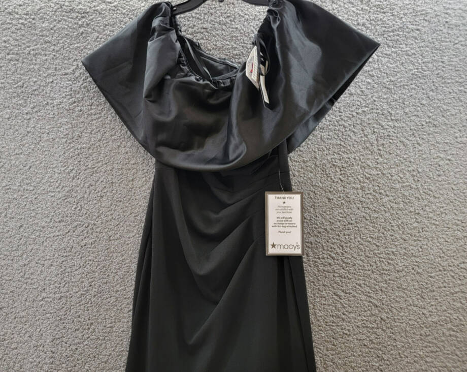 Betsy & Adam Off-The-Shoulder Ruffled Gown Women's 4 Black Back Zip Closure