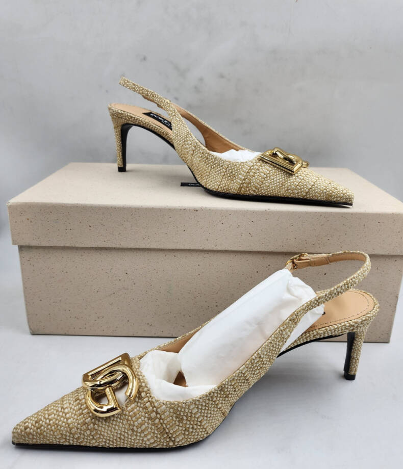 Dolce & Gabbana Logo Raffia Slingback Pumps Women's 35/5 US Sand Pointed Toe