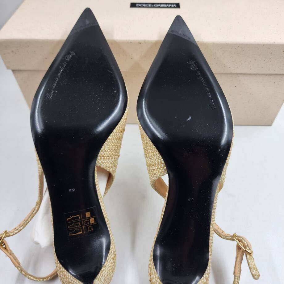 Dolce & Gabbana Logo Raffia Slingback Pumps Women's 35/5 US Sand Pointed Toe