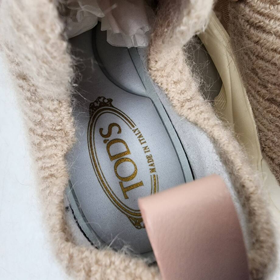 Tod's Kate Wool Knit Slip On Sneakers Women's 39/9US Beige Round Toe
