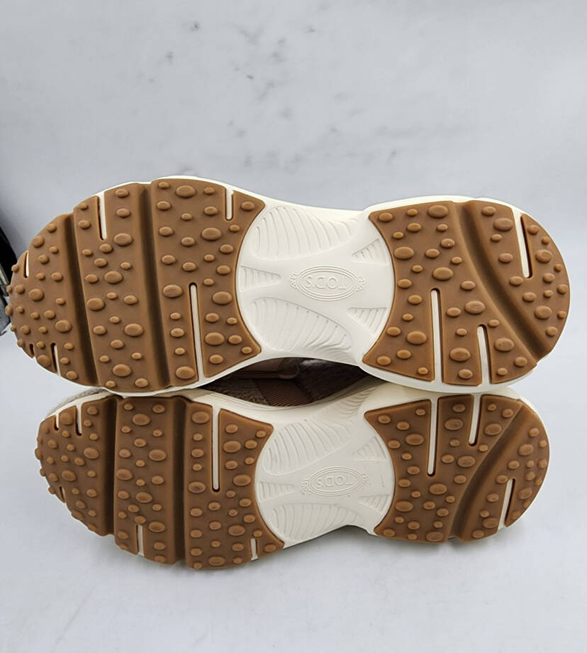 Tod's Kate Wool Knit Slip On Sneakers Women's 39/9US Beige Round Toe