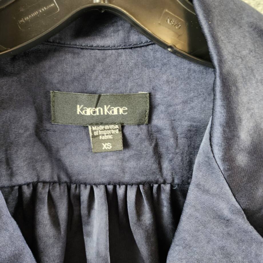 Karen Kane Shirred Blouse Womens XS Navy Solid Collared Long Sleeve Button Front