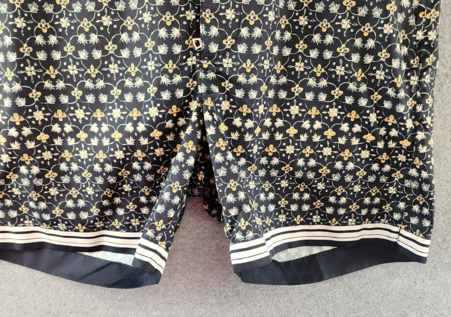 Orlebar Brown Bulldog Fiore Printed 6" Swim Trunks Men's 30 Night Iris Zip Snap