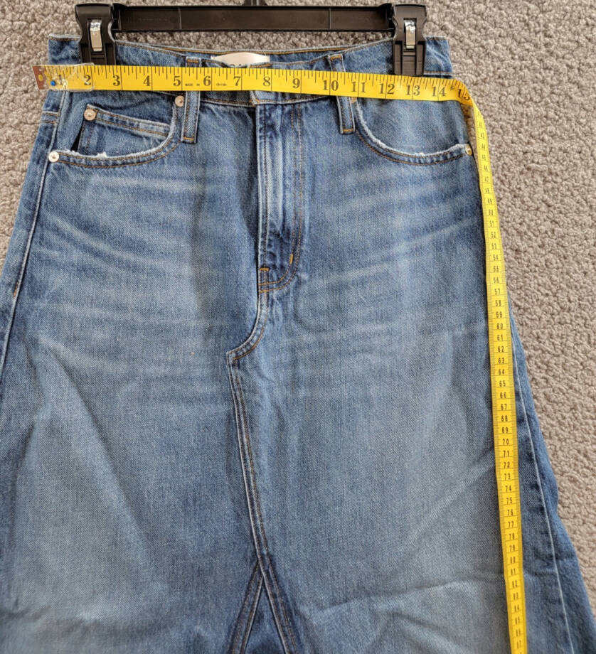 FRAME The Dorothy Denim Skirt Women's 24 Blue Front Zipper And Button Closure