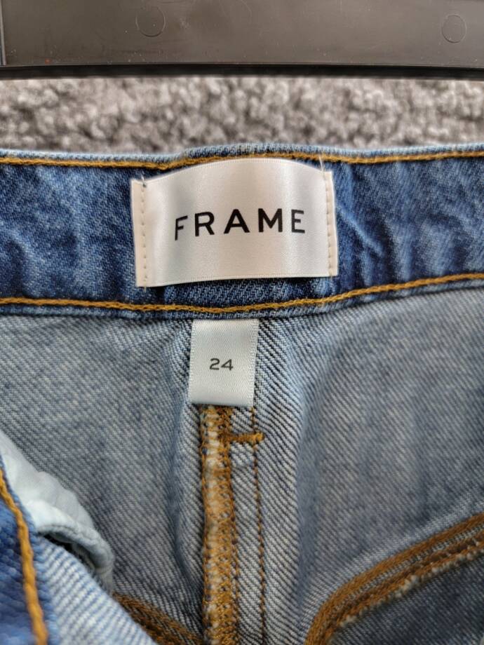 FRAME The Dorothy Denim Skirt Women's 24 Blue Front Zipper And Button Closure