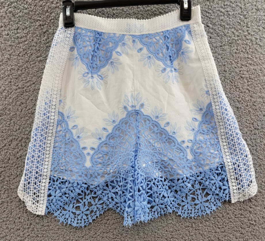 Evarae Layla Shorts Women's 4 Vista Blue/Cream High Rise Back Zip Closure~