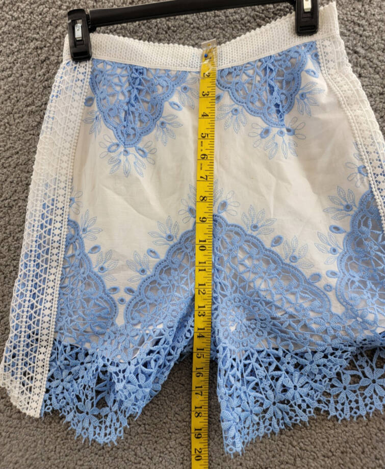 Evarae Layla Shorts Women's 4 Vista Blue/Cream High Rise Back Zip Closure~